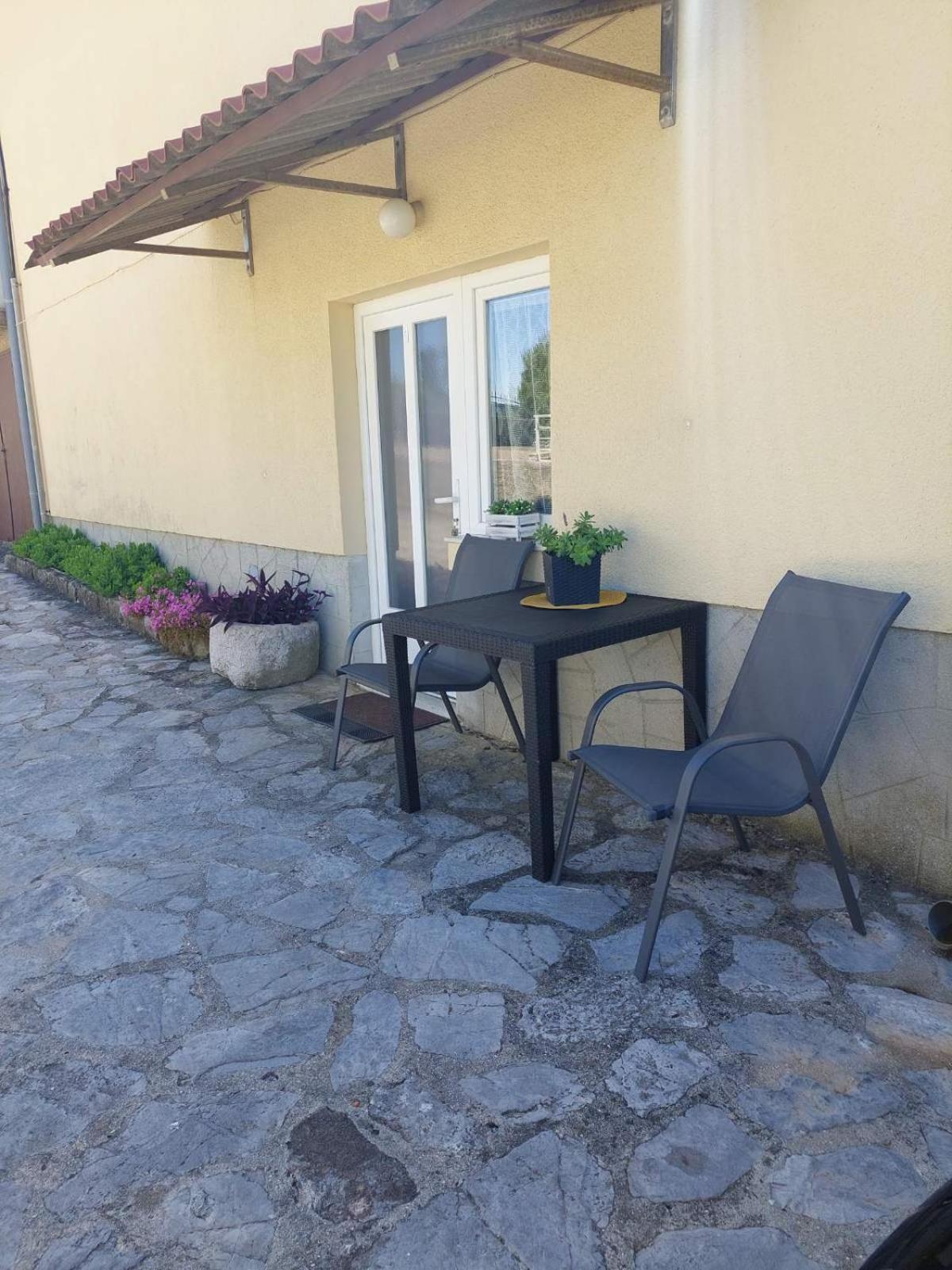 Apartman Avsec Krk Town Εξωτερικό φωτογραφία
